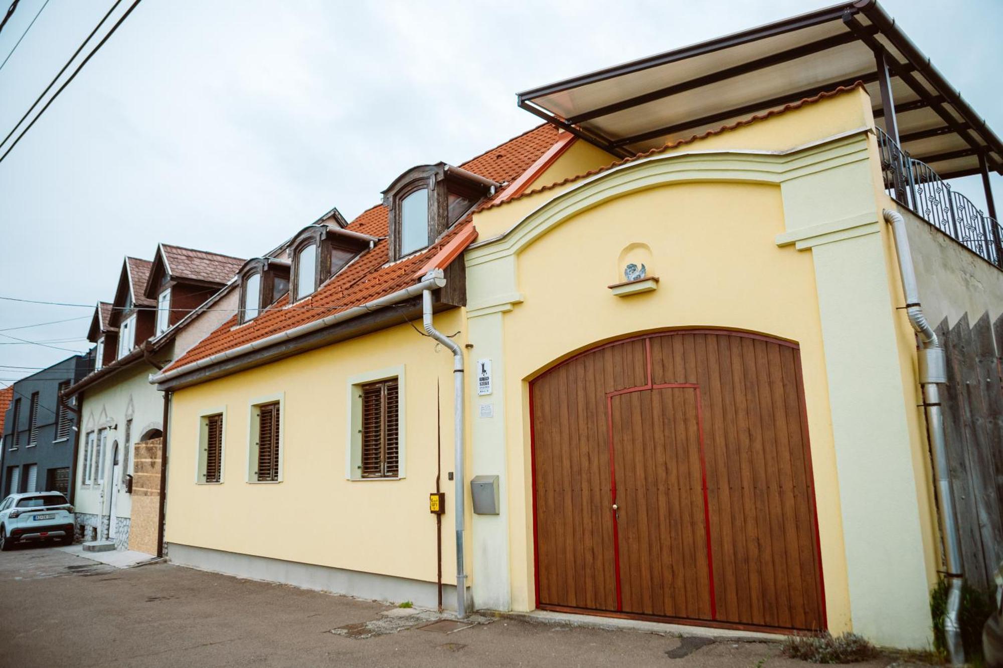 Kiralyszeke Apartman Эгер Экстерьер фото