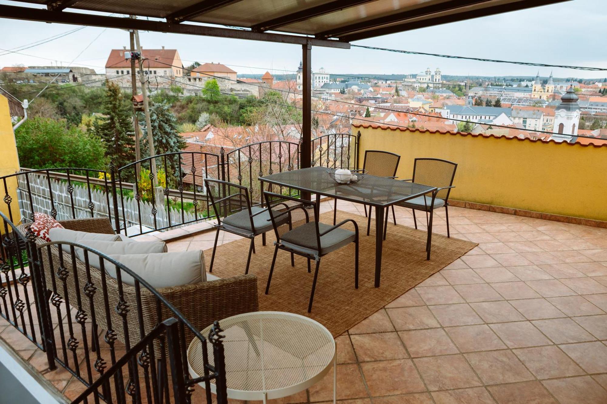 Kiralyszeke Apartman Эгер Экстерьер фото